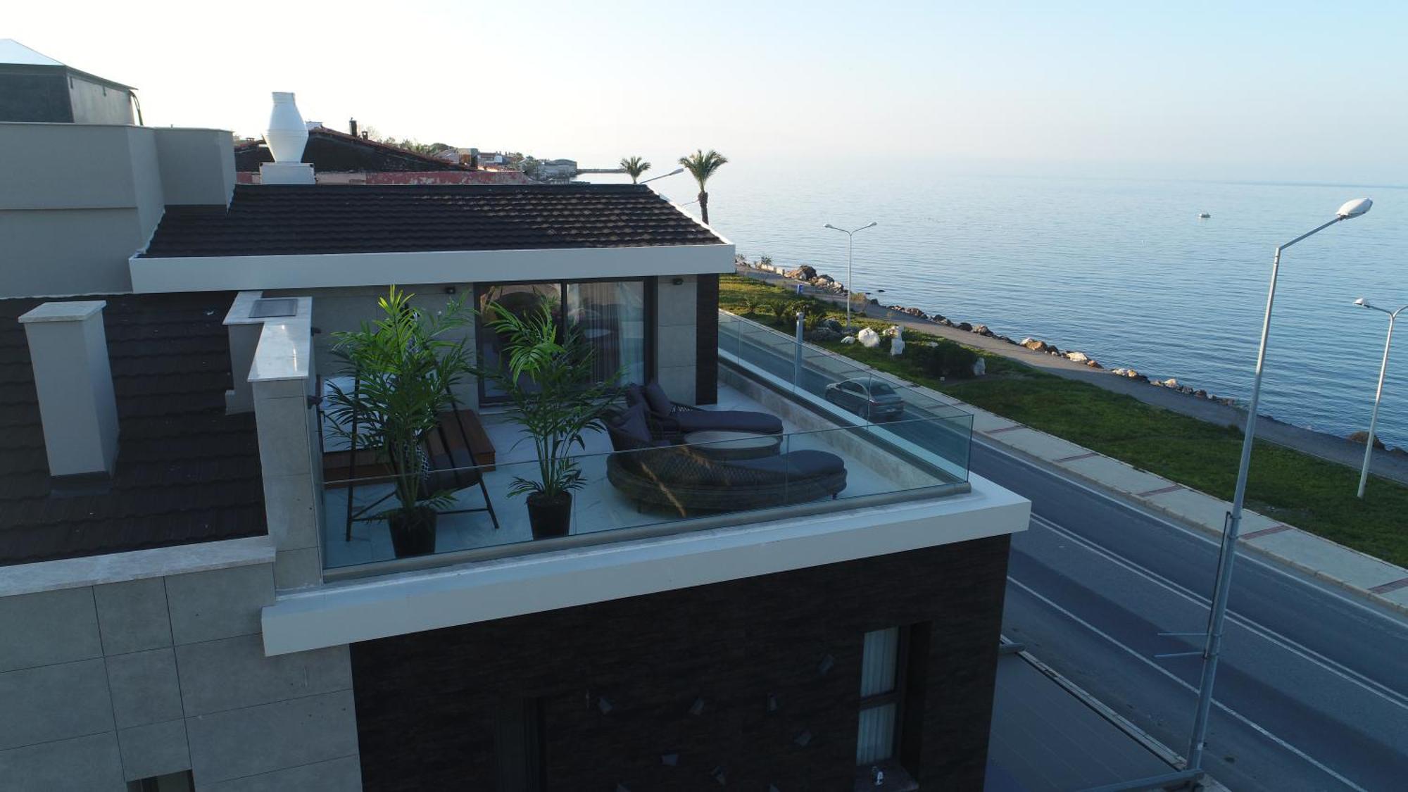 Rudis Hotel Narlidere Buitenkant foto